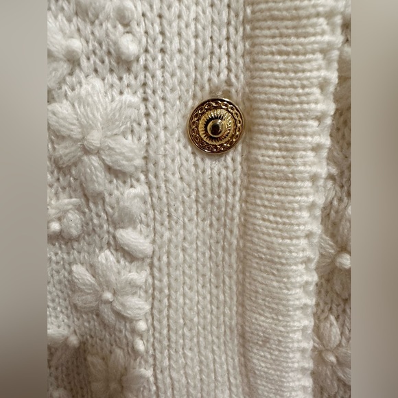 Krystal Kobe Cream and Gold Button Up Cardigan with Front Pockets - Picture 3 of 7